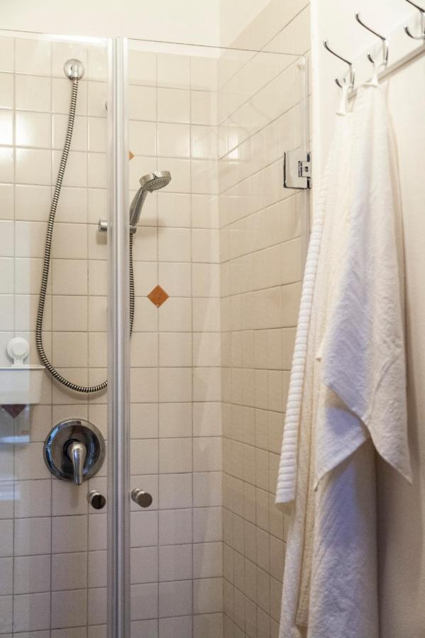 Sicilia Bella Maqueda Apartment Palermo Bagian luar foto