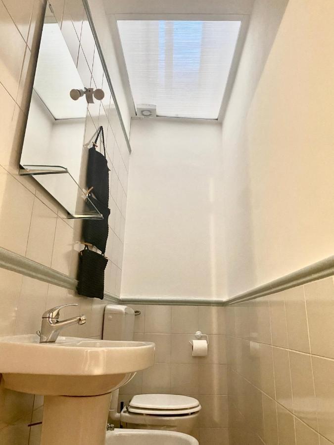 Sicilia Bella Maqueda Apartment Palermo Bagian luar foto