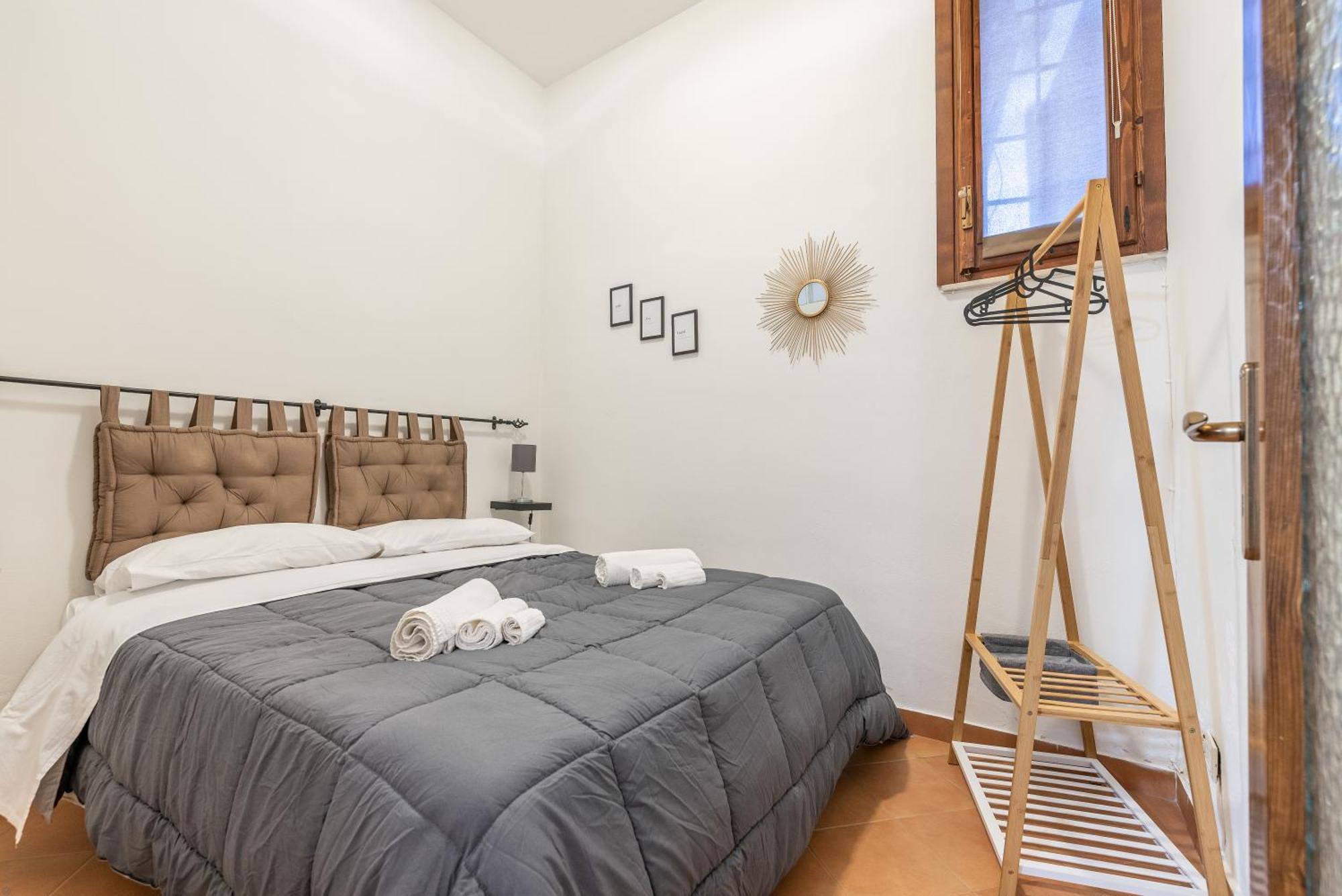 Sicilia Bella Maqueda Apartment Palermo Bagian luar foto