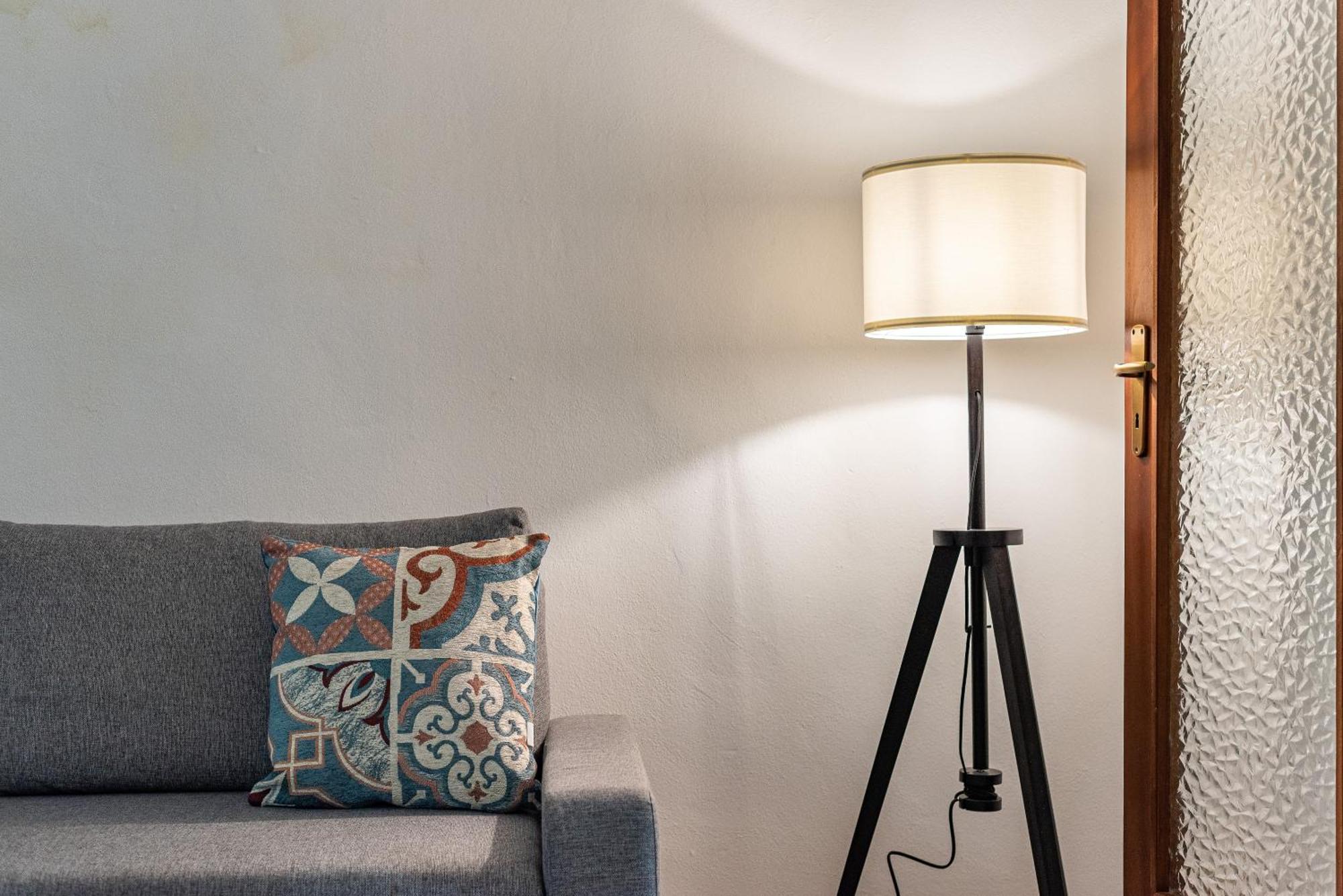 Sicilia Bella Maqueda Apartment Palermo Bagian luar foto